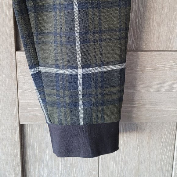 ZARA casual pants , size M ( 28), army green and dark navy blue color. - Picture 4 of 11